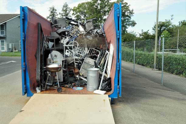 Best Commercial Cleanout Services  in Vilge St George, LA